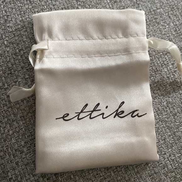 Ettika dainty bracelet duo. Brand new - Picture 3 of 3